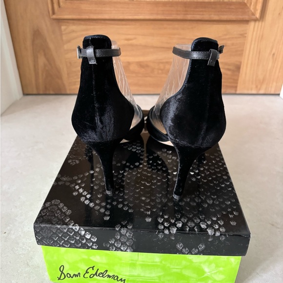 Sam Edelman Pumps - Picture 3 of 5